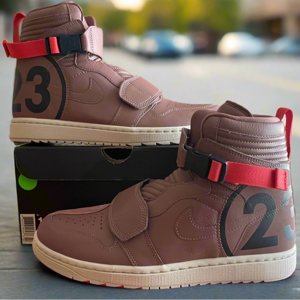 2019 Air Jordan 1 Moto “Smokey Muave”